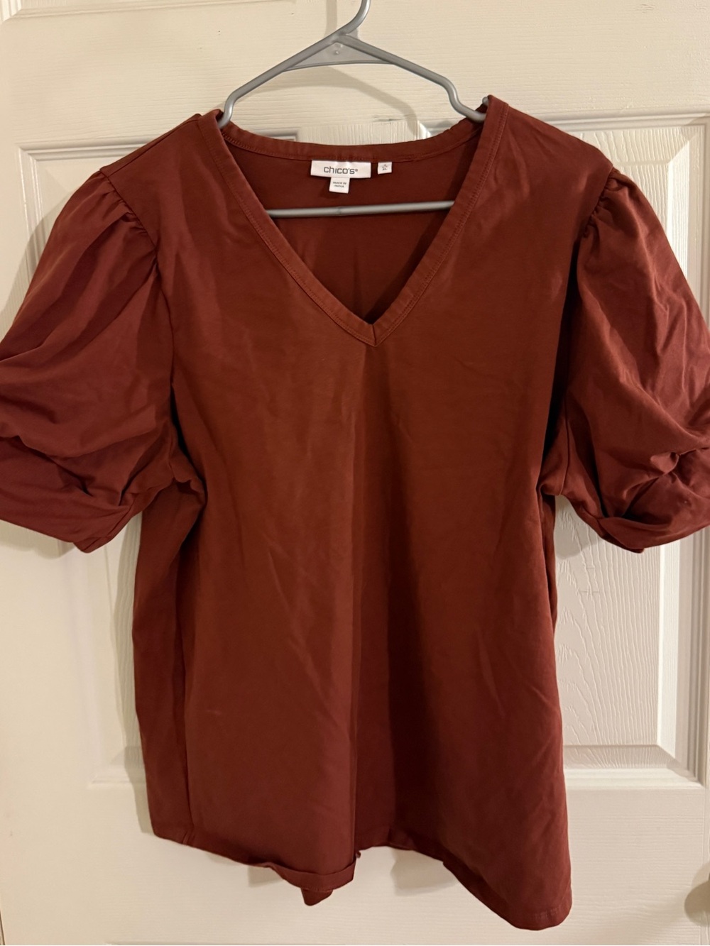 Chico’s Puff Short sleeves Pull Over Top Size 3 US XL V-Neck Color Rust
